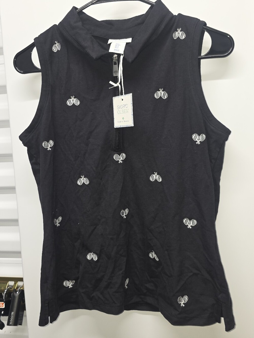 Sigrid Olsen Black Sleeveless Polo Tank White Embroidered Motifs Tennis Preppy